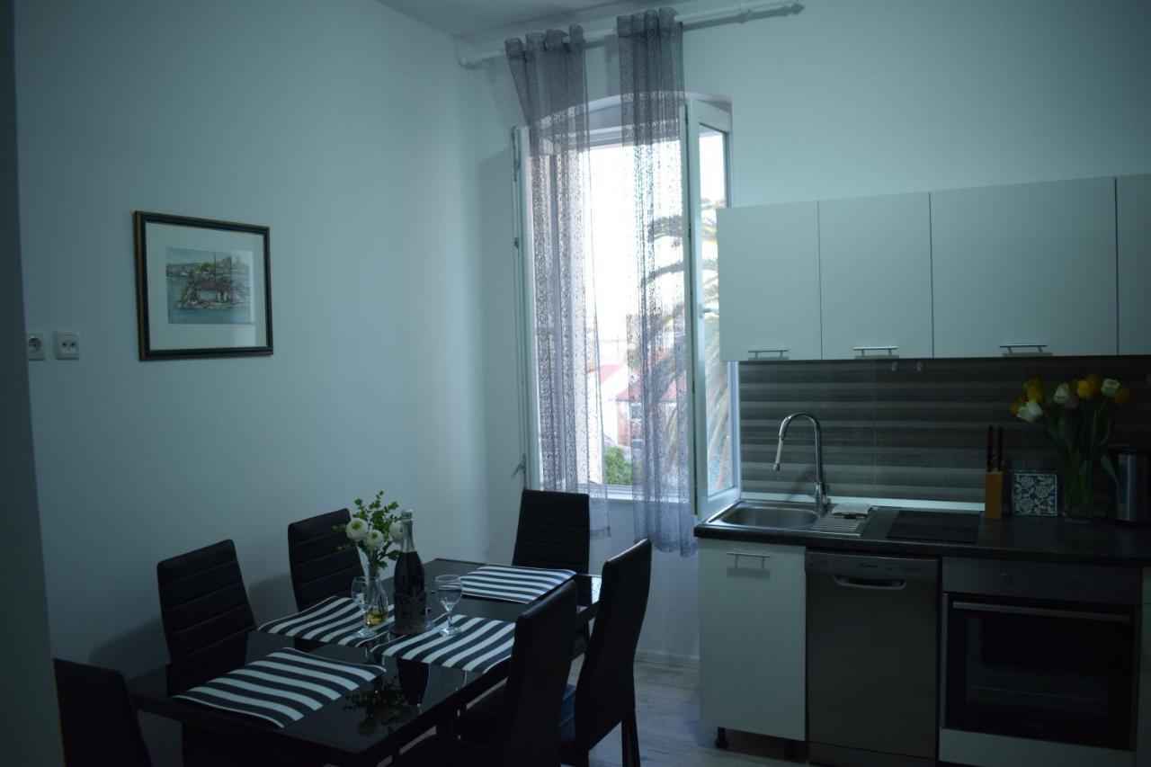 Appartement Optimist Makarska Town Center Extérieur photo
